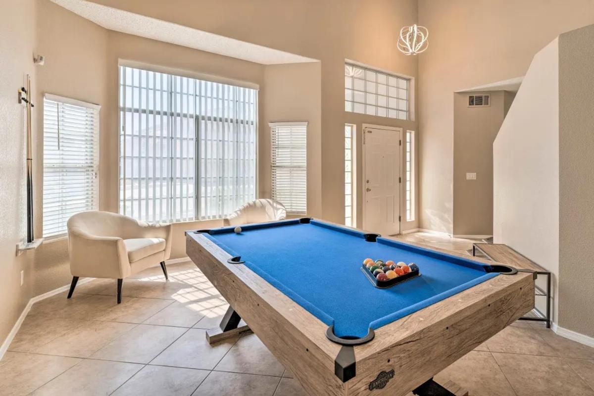 הוילה לאס וגאס A Beautiful House With Hot Tub, Grill & Games! מראה חיצוני תמונה