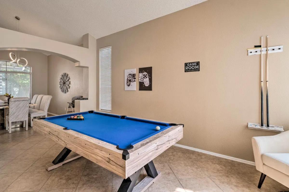 הוילה לאס וגאס A Beautiful House With Hot Tub, Grill & Games! מראה חיצוני תמונה